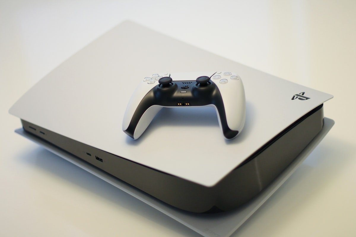 Console PlayStation 5 atendido pela TheComp